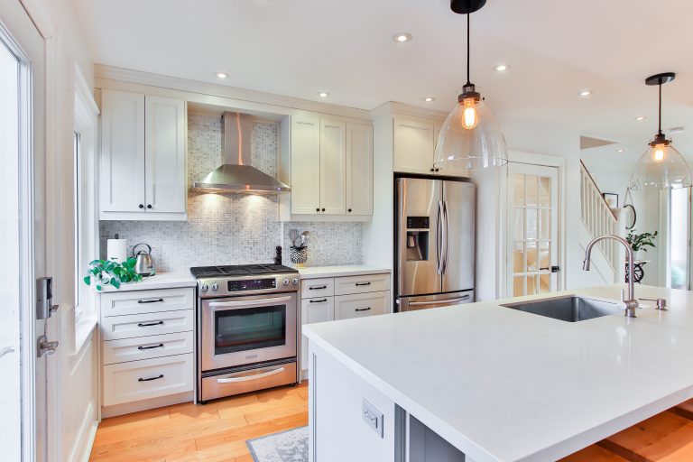 How Much Does it Cost to Renovate a Kitchen in Montreal in 2024?